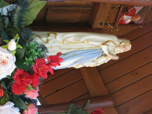 Figurka Matki Bożej z kapliczki na Osiedlu Biadasów I w Zagórniku. fot. D. Rusin